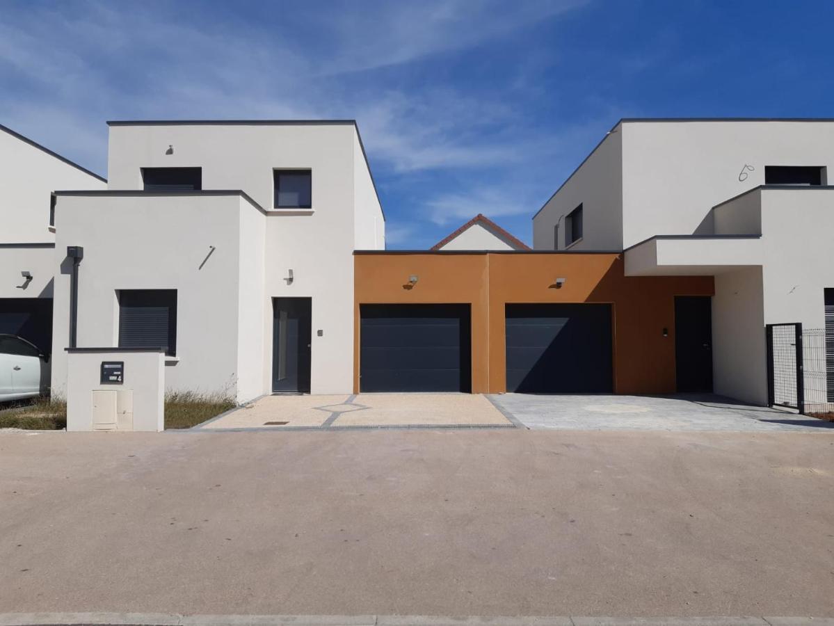 Le Green'Spa - Dijon - Spa-Jardin-Parking Prive Longvic Exterior photo